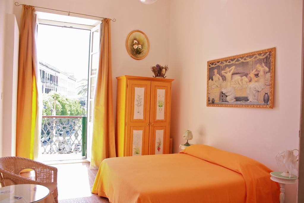 Hotel Ca' Del Sol à Cagliari Extérieur photo